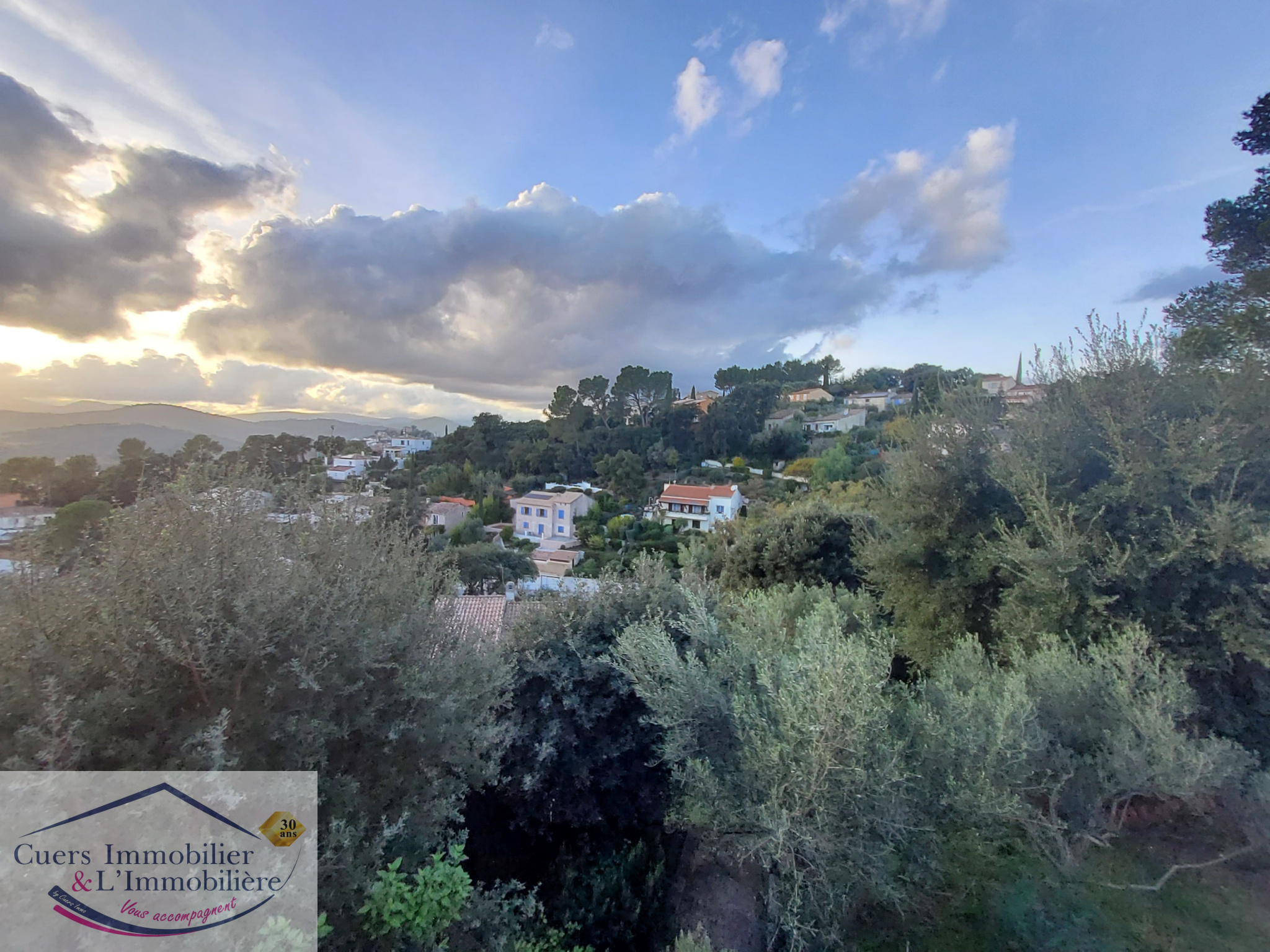 Agence immobilière de CUERS IMMOBILIER