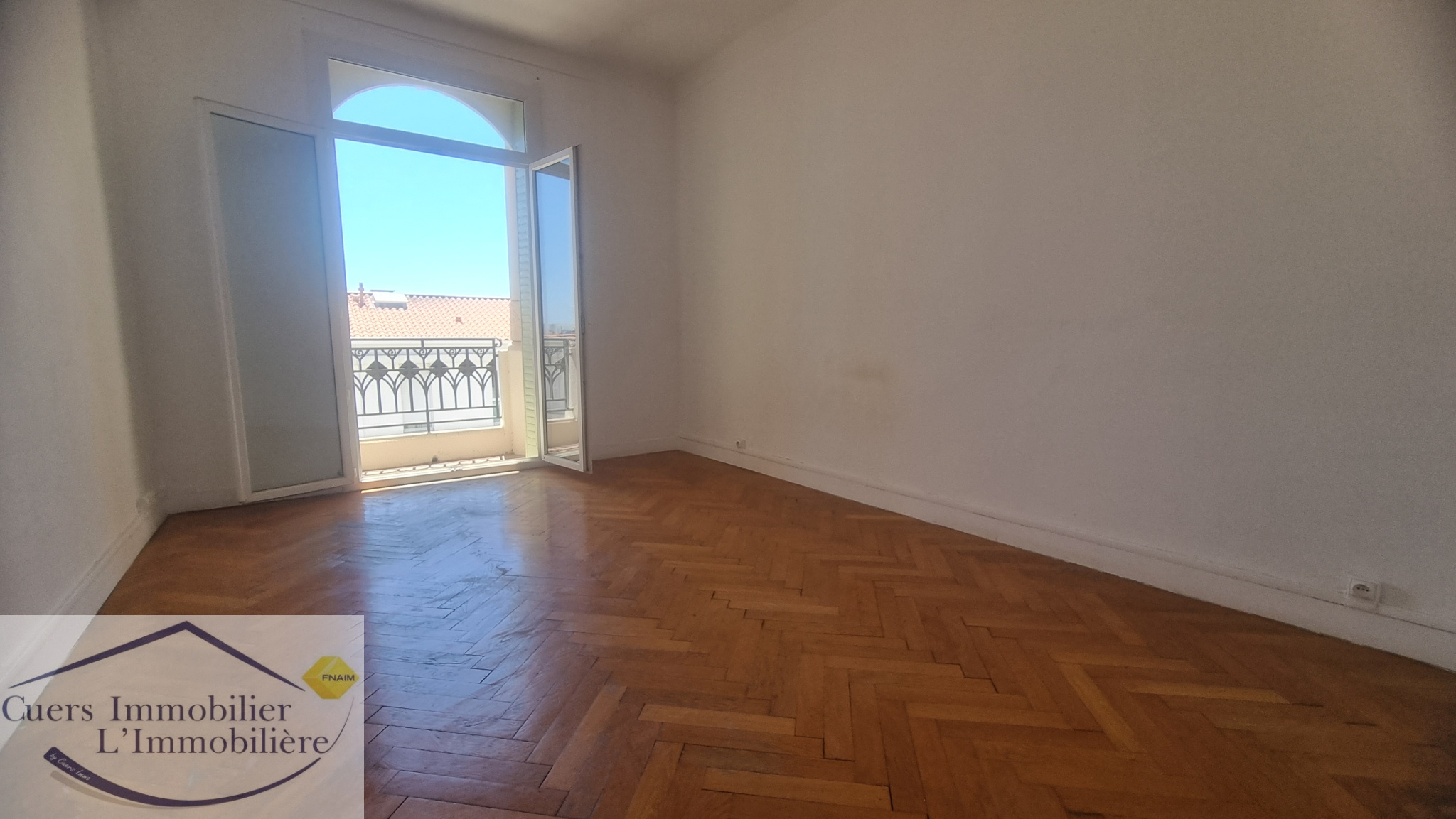 Agence immobilière de CUERS IMMOBILIER